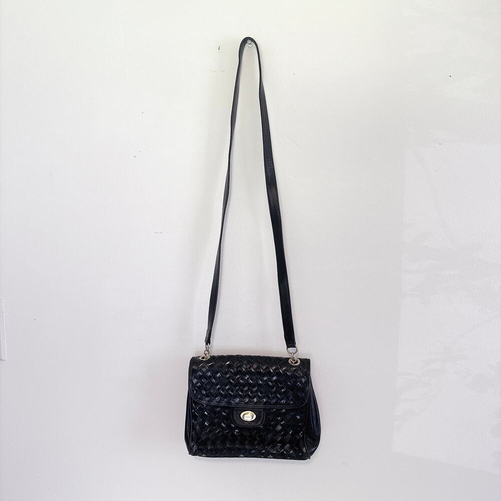 VINTAGE BALLY BLACK WOVEN SUEDE LEATHER CROSSBODY BAG CROSS-WEAVE PATTERN